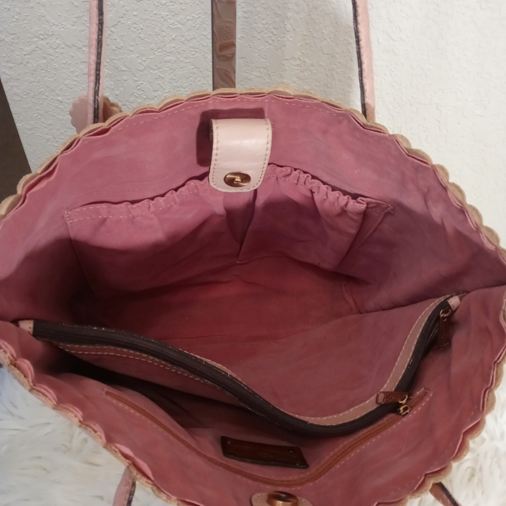 PATRICIA NASH CUT OUT TOTE - Picture 11 of 13